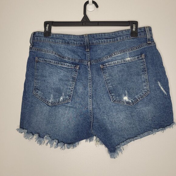 Kut From the Kloth Jane high rise frayed hem long shorts size 14 - Picture 2 of 7